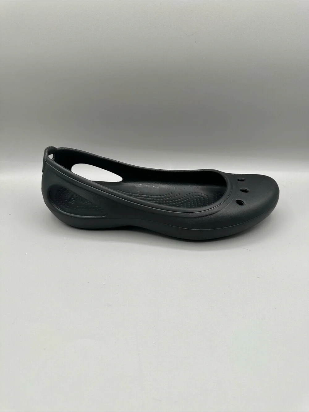 Crocs Kadee Flats Women 9 Black Molded Ballerina Heel Cutouts